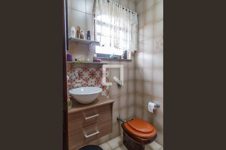 Casa à venda com 289m², 6 quartos e 6 vagas Casa à venda com 289m², 6 quartos e 6 vagasBanheiro Suíte 2