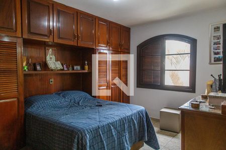 Casa à venda com 289m², 6 quartos e 6 vagas Casa à venda com 289m², 6 quartos e 6 vagasQuarto Suíte 1