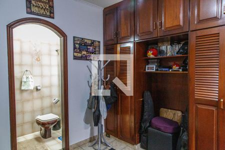 Casa à venda com 289m², 6 quartos e 6 vagas Casa à venda com 289m², 6 quartos e 6 vagasQuarto Suíte 4
