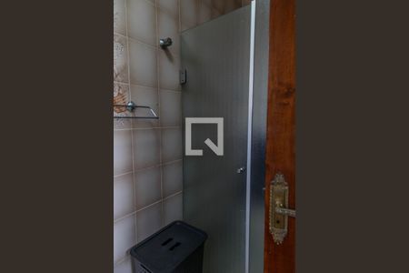 Casa à venda com 289m², 6 quartos e 6 vagas Casa à venda com 289m², 6 quartos e 6 vagasBanheiro Suíte 2