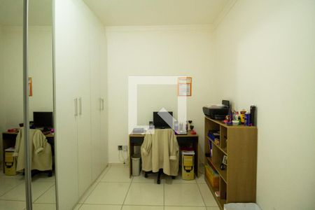 Casa à venda com 175m², 3 quartos e sem vaga Casa à venda com 175m², 3 quartos e sem vagaQuarto 2