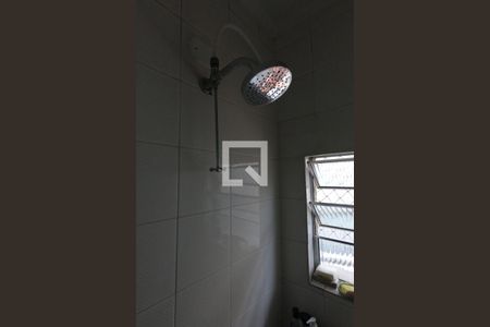 Casa à venda com 240m², 3 quartos e 2 vagas Casa à venda com 240m², 3 quartos e 2 vagasBanheiro