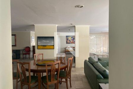 Apartamento à venda com 160m², 3 quartos e 2 vagas Apartamento à venda com 160m², 3 quartos e 2 vagasÁrea comum - Salão de festas