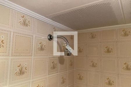 Apartamento à venda com 160m², 3 quartos e 2 vagas Apartamento à venda com 160m², 3 quartos e 2 vagasChuveiro