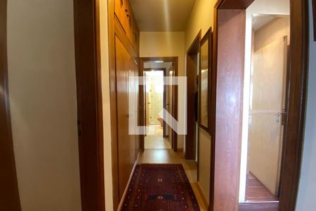 Apartamento à venda com 160m², 3 quartos e 2 vagas Apartamento à venda com 160m², 3 quartos e 2 vagasCorredor