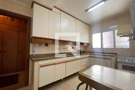 Apartamento à venda com 160m², 3 quartos e 2 vagas Apartamento à venda com 160m², 3 quartos e 2 vagasCozinha
