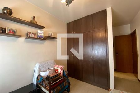 Apartamento à venda com 160m², 3 quartos e 2 vagas Apartamento à venda com 160m², 3 quartos e 2 vagasSuíte 3