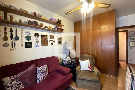 Apartamento à venda com 160m², 3 quartos e 2 vagas Apartamento à venda com 160m², 3 quartos e 2 vagasSuíte 2