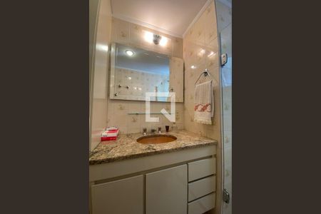 Apartamento à venda com 160m², 3 quartos e 2 vagas Apartamento à venda com 160m², 3 quartos e 2 vagasBanheiro da Suíte 3