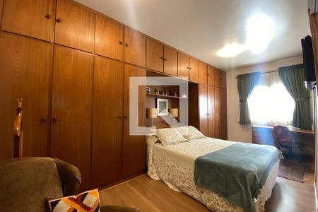 Apartamento à venda com 160m², 3 quartos e 2 vagas Apartamento à venda com 160m², 3 quartos e 2 vagasSuíte 1