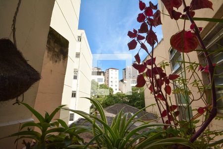 Apartamento à venda com 70m², 2 quartos e sem vagaVista da área de serviço