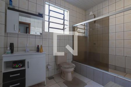 Casa à venda com 80m², 3 quartos e 2 vagasBanheiro