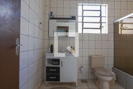 Casa à venda com 80m², 3 quartos e 2 vagasBanheiro
