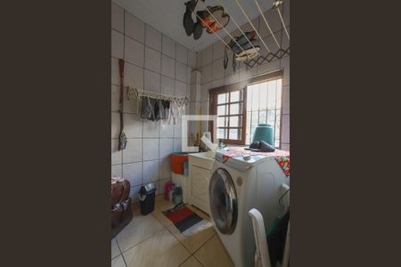 Casa à venda com 80m², 3 quartos e 2 vagasÁrea de Serviço