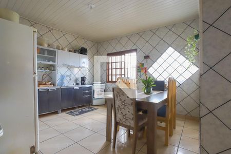 Casa à venda com 80m², 3 quartos e 2 vagasCozinha