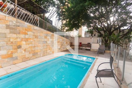 Apartamento à venda com 95m², 3 quartos e 1 vaga Apartamento à venda com 95m², 3 quartos e 1 vagaÁrea da Piscina