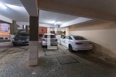Apartamento à venda com 95m², 3 quartos e 1 vaga Apartamento à venda com 95m², 3 quartos e 1 vagaGaragem