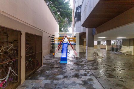 Apartamento à venda com 95m², 3 quartos e 1 vaga Apartamento à venda com 95m², 3 quartos e 1 vagaPlayground/Sala de Jogos