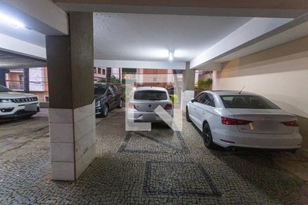 Apartamento à venda com 95m², 3 quartos e 1 vaga Apartamento à venda com 95m², 3 quartos e 1 vagaGaragem