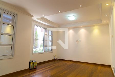Sala de casa de condomínio para alugar com 3 quartos, 95m² em Vila Guarani (z Sul), São Paulo