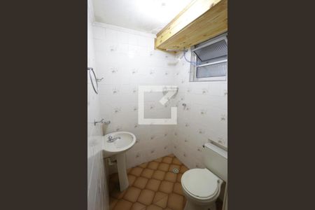 Apartamento para alugar com 54m², 3 quartos e sem vagaBanheiro