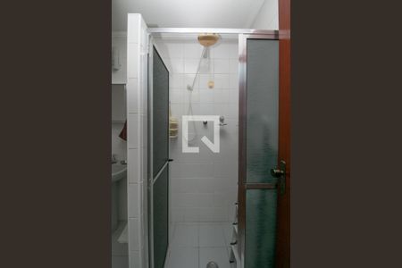 Apartamento à venda com 82m², 2 quartos e 1 vaga Apartamento à venda com 82m², 2 quartos e 1 vagaBanheiro