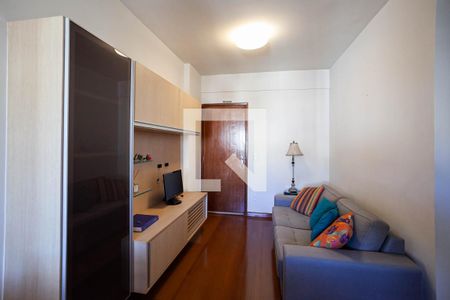 Sala de apartamento para alugar com 2 quartos, 60m² em Sion, Belo Horizonte