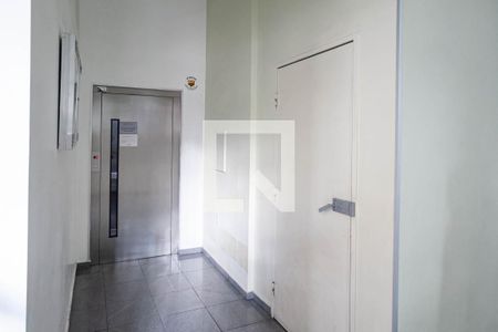 Apartamento para alugar com 60m², 2 quartos e 1 vaga Apartamento para alugar com 60m², 2 quartos e 1 vagaHall de entrada