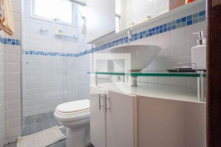 Apartamento para alugar com 60m², 2 quartos e 1 vaga Apartamento para alugar com 60m², 2 quartos e 1 vagaBanheiro social
