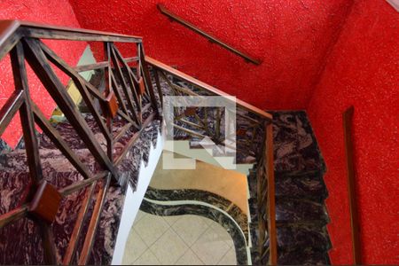 Casa à venda com 479m², 4 quartos e 12 vagasHall da escada