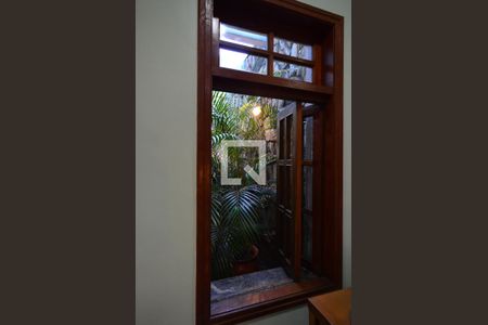 Casa à venda com 479m², 4 quartos e 12 vagasJardim de inverno