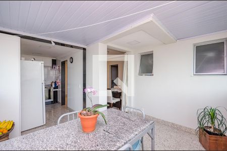Sala 2 de apartamento à venda com 3 quartos, 108m² em Caiçaras, Belo Horizonte