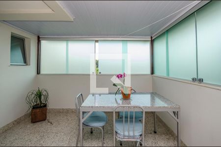 Sala 2 de apartamento à venda com 3 quartos, 108m² em Caiçaras, Belo Horizonte