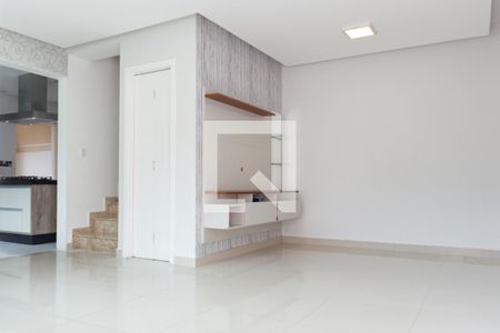 Sala de casa à venda com 3 quartos, 150m² em Vila Medeiros, São Paulo