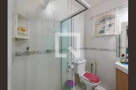 Casa à venda com 210m², 4 quartos e 1 vaga Casa à venda com 210m², 4 quartos e 1 vagaBanheiro da Suíte 2