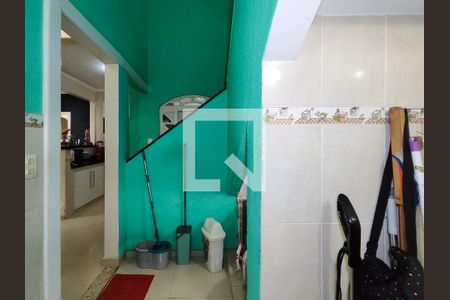 Casa à venda com 210m², 4 quartos e 1 vaga Casa à venda com 210m², 4 quartos e 1 vagaÁrea de Serviço