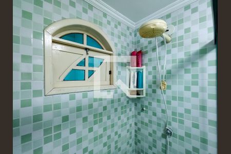 Casa à venda com 210m², 4 quartos e 1 vaga Casa à venda com 210m², 4 quartos e 1 vagaBanheiro