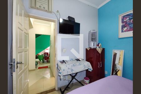 Casa à venda com 210m², 4 quartos e 1 vaga Casa à venda com 210m², 4 quartos e 1 vagaQuarto