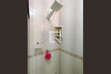 Casa à venda com 210m², 4 quartos e 1 vaga Casa à venda com 210m², 4 quartos e 1 vagaBanheiro Corredor