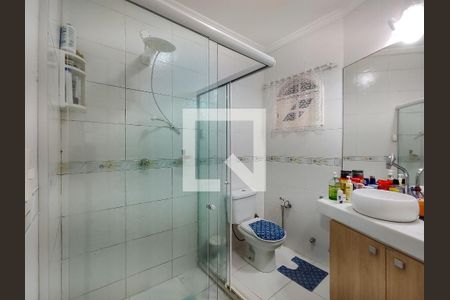 Casa à venda com 210m², 4 quartos e 1 vaga Casa à venda com 210m², 4 quartos e 1 vagaBanheiro da Suíte 1