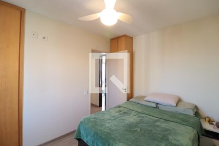 Apartamento à venda com 65m², 2 quartos e 1 vagaQuarto 2