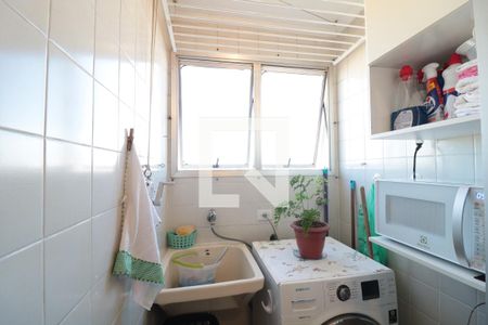 Apartamento à venda com 65m², 2 quartos e 1 vagaCozinha e Área de Serviço