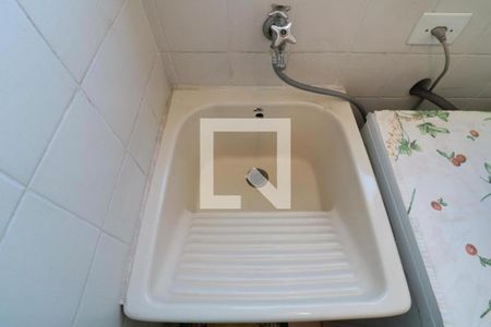 Apartamento à venda com 65m², 2 quartos e 1 vagaCozinha e Área de Serviço - tanque