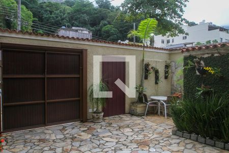 Casa à venda com 286m², 3 quartos e 2 vagasEntrada da Casa