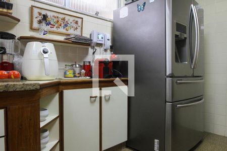 Casa à venda com 286m², 3 quartos e 2 vagasCozinha