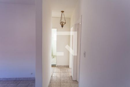 Corredor de apartamento para alugar com 2 quartos, 60m² em Santa Ines, Belo Horizonte