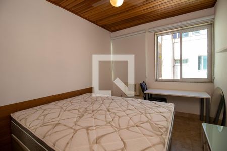 Apartamento à venda com 158m², 3 quartos e 2 vagas Apartamento à venda com 158m², 3 quartos e 2 vagasQuarto 3 (piso superior)