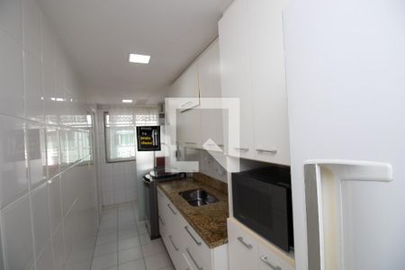 Apartamento à venda com 158m², 3 quartos e 2 vagas Apartamento à venda com 158m², 3 quartos e 2 vagasCozinha