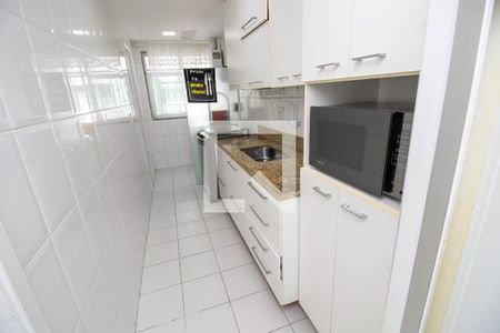 Apartamento à venda com 158m², 3 quartos e 2 vagas Apartamento à venda com 158m², 3 quartos e 2 vagasCozinha