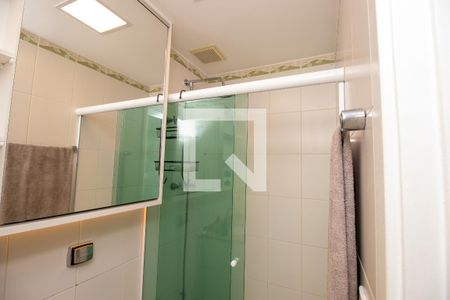 Apartamento à venda com 158m², 3 quartos e 2 vagas Apartamento à venda com 158m², 3 quartos e 2 vagasBanheiro social